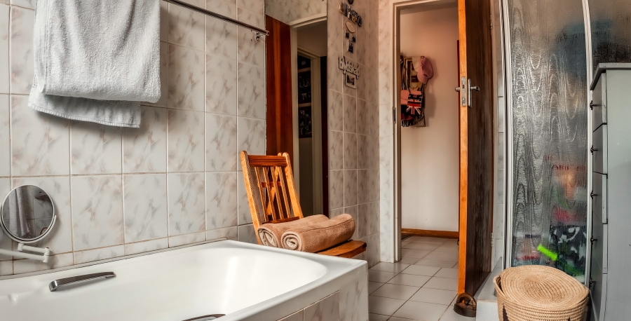 4 Bedroom Property for Sale in Die Bult North West
